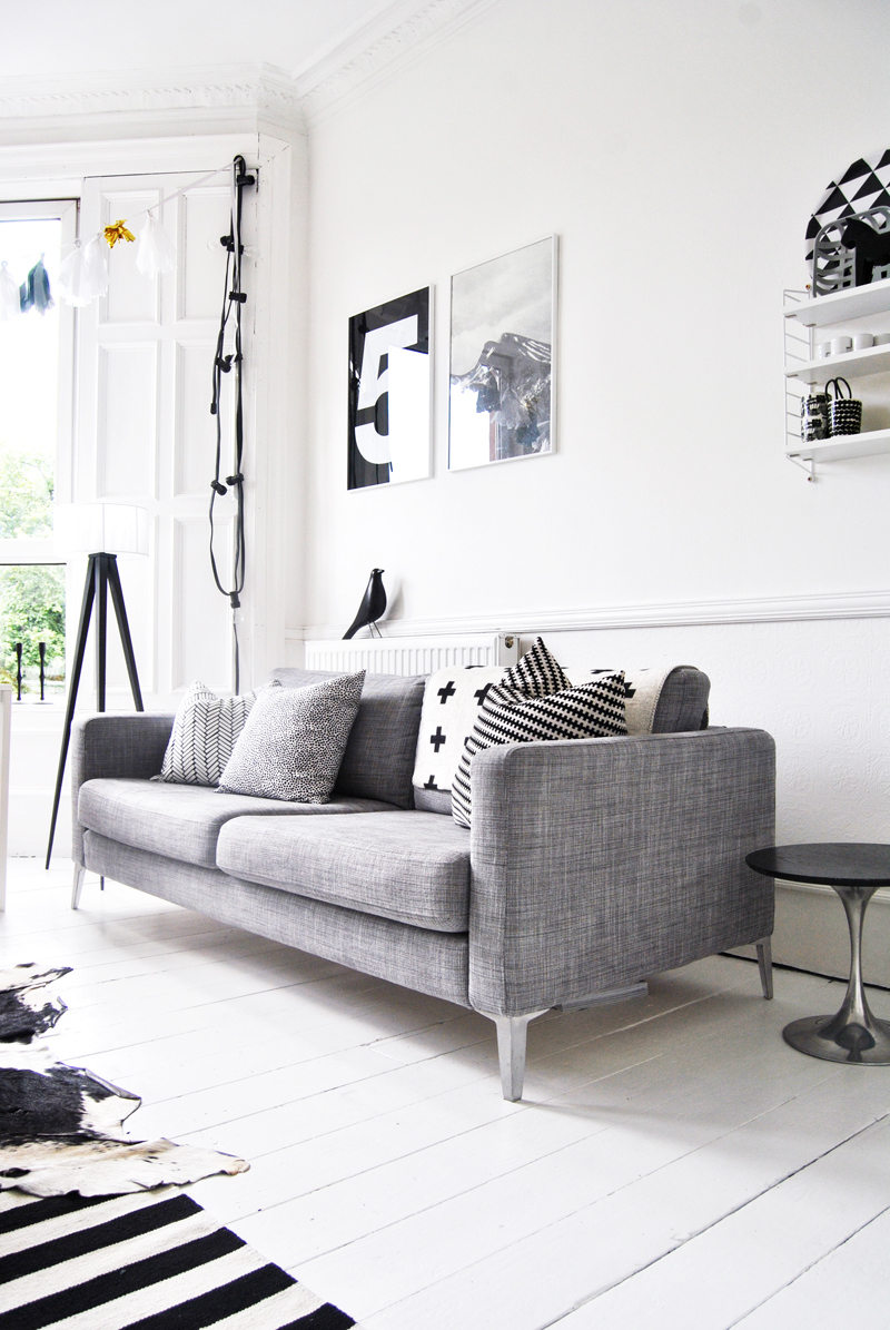 delikatissen sofas nordicos sofas grises blancos negros muebles de diseño estilo y diseño nórdico escandinavo estilo nórdico estilo moderno estilo contemporáneo diseño de interiores decoración interiores decoración de salones 