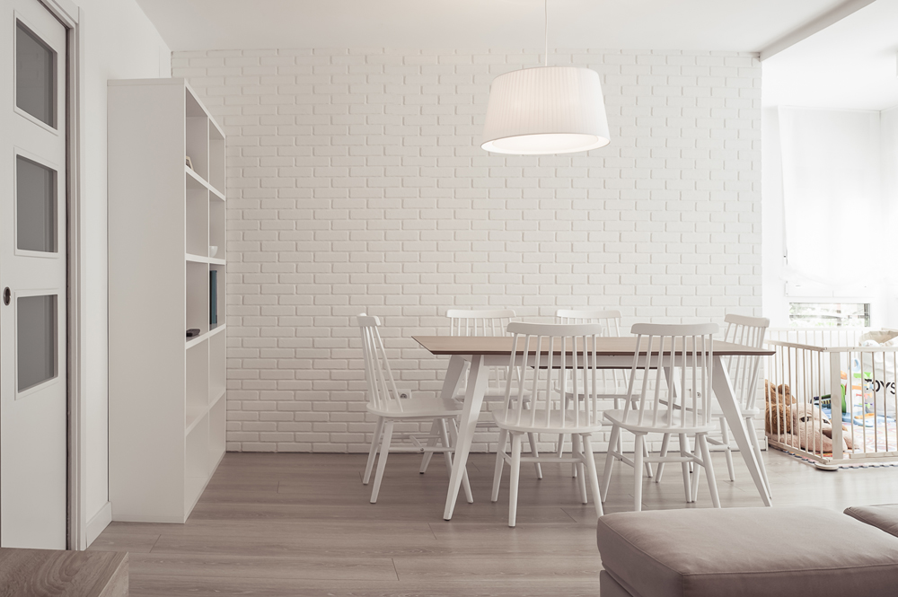 suelo de madera reformas integrales pisos Reforma nórdica en Madrid puertas correderas estilo nórdico españa estilo nórdico escandinavo de lucio reformas blog decoración nórdica 