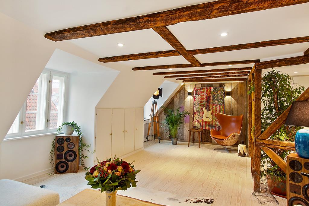 vigas a la vista piso duplex nórdico ladrillo visto estilo nórdico decoración rock musica decoración musical decoración interiores blog decoración 