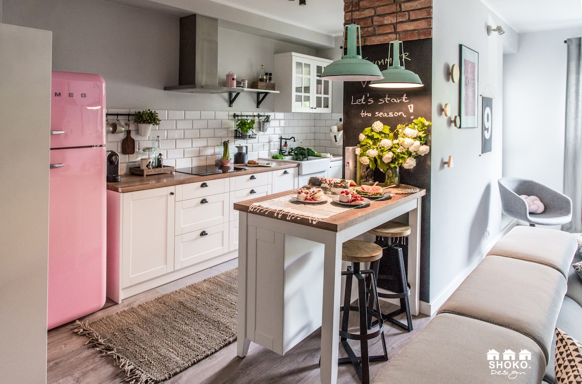 nevera rosa nevera mint Frigorífico Smeg rosa electrodomésticos smeg electrodomésticos retro 