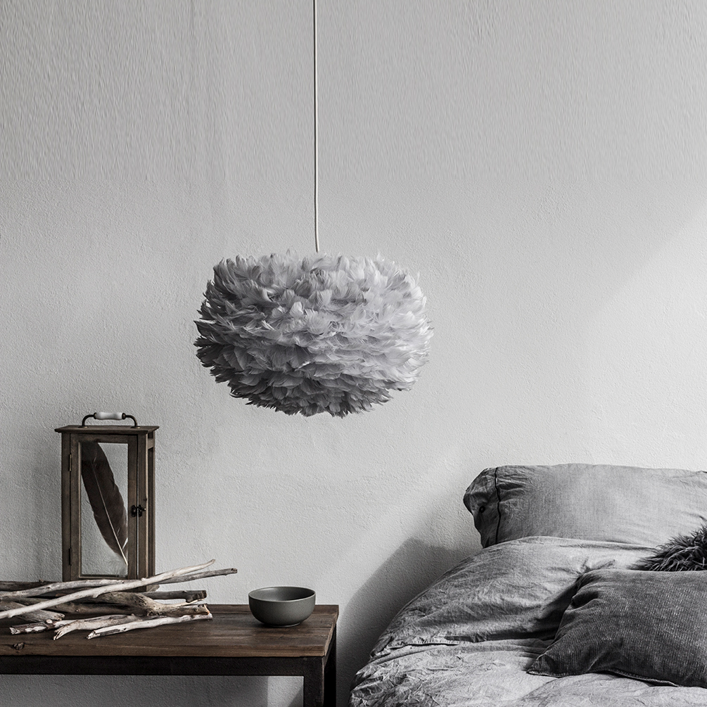 Pantalla de lámpara Eos de Vita lampara nórdica lampara escandinava lampara de plumas lámpara de diseño lampara danesa iluminación hogar diseño nórdico diseño escandinavo accesorios hogar 