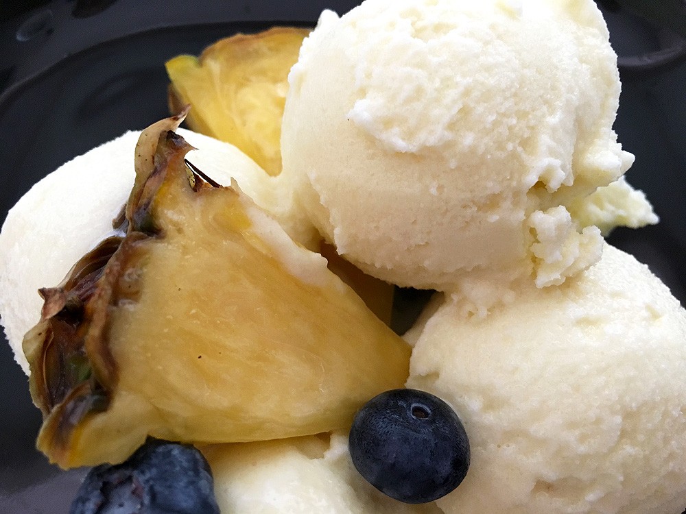 recetas delikatissen piña colada helado fruta picada helado de piña colada helado de piña helado de fruta helado de coco helado casero fruta congelada 