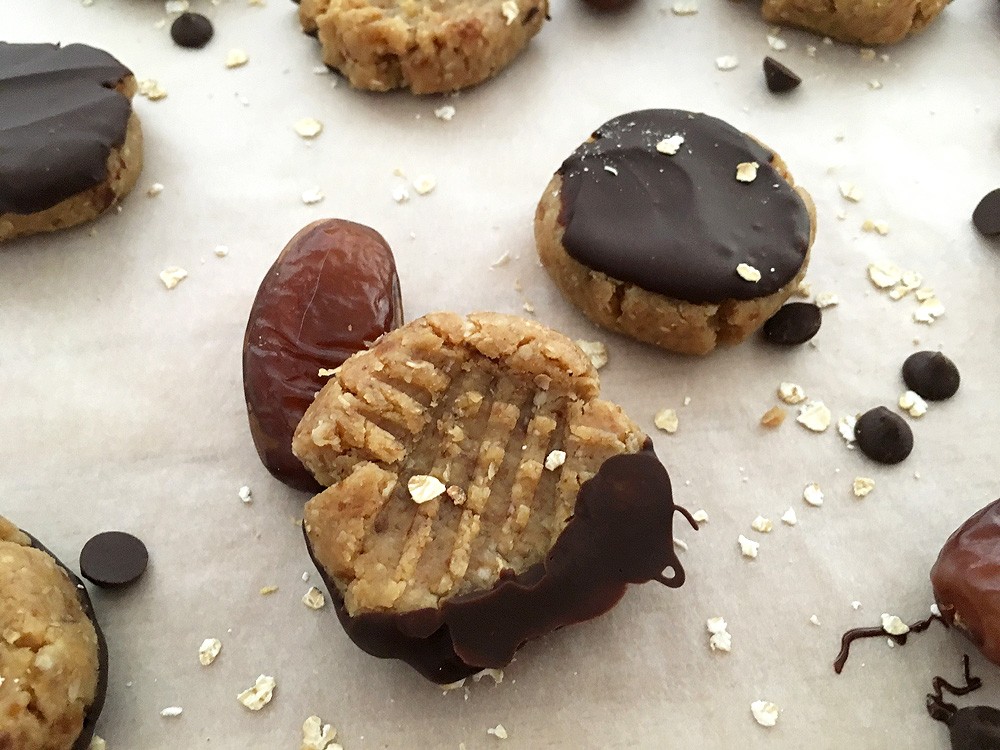 delikatissen Peanut butter cookies galletas sin horno galletas rápidas galletas fáciles galletas de mantequilla de cacahuete galletas con dátiles galletas con chocolate 