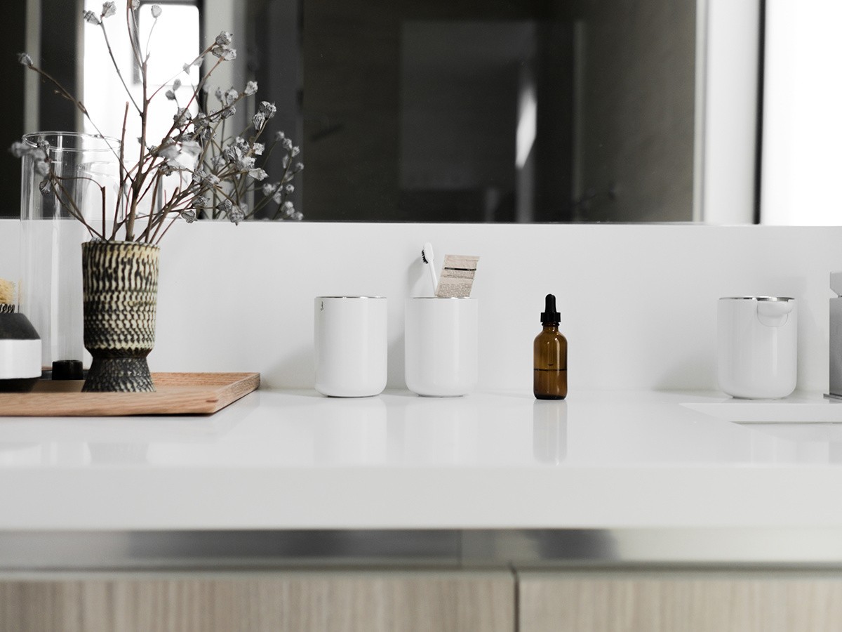 porta cepillos de dientes escobillas diseño dispensador jabon diseño diseño nórdico diseño escandinavo diseño danés complementos de baño accesorios de baño 