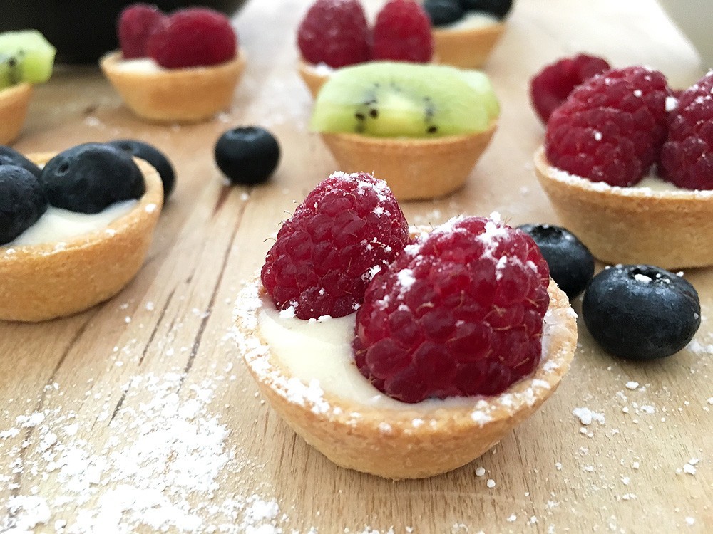 tartitas frutas del bosque tartaletas de frutas postres rápidos postres fáciles mini tartas frutas 