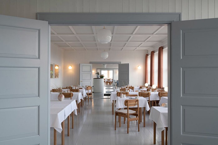 Svinkløv Badehotel Jylland hotel estilo nórdico hotel de serie tv hotel clásico diseño hotel Dinamarca design hotel Danmark danish hotel classic style hotel 
