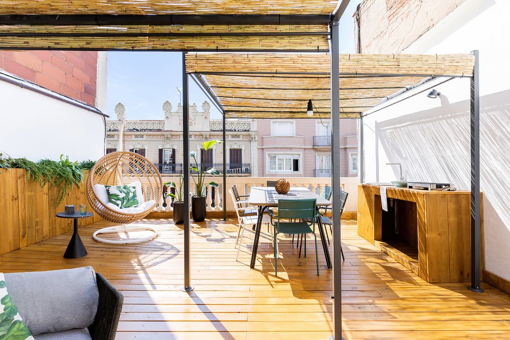 Ducha exterior terraza en Barcelona