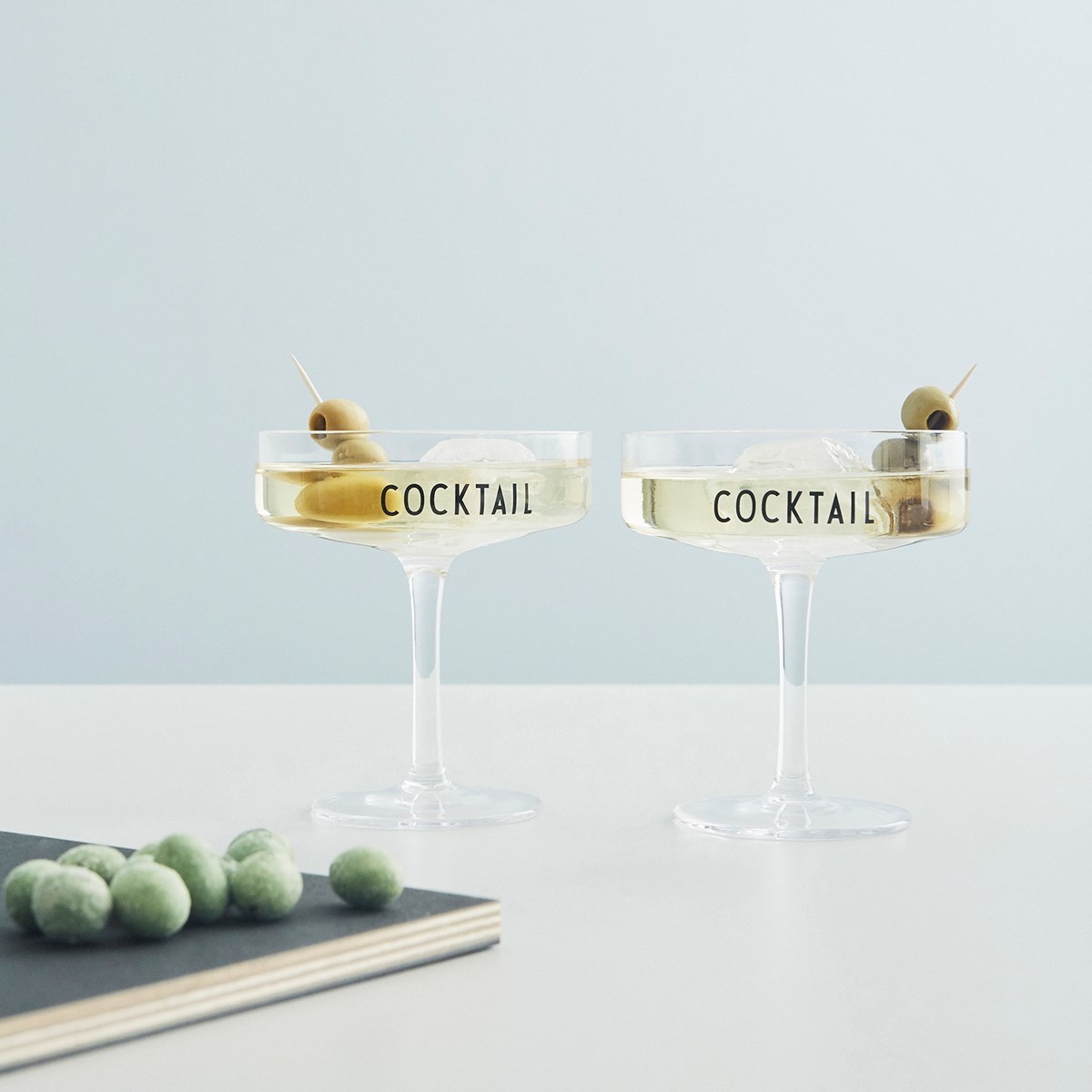 delikatissen summer drink scandinavian glasses scandinavian design nordic glasses martini glass margarita glass drink glass diseño nórdico daiquiri glass cristalería nórdica copas de coctel copas de champan copa de bebidas copa baja de cava cocktail glass champagne glasses 