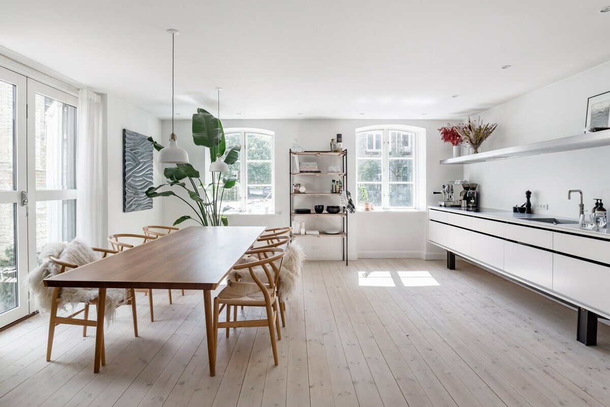 scandinavian style open-plan open concept nordic style muebles de diseño modern scandi house denmark modern house copenhagen mid century furniture estilo nórdico minimalista estilo escandinavo distribución abierta desing furniture danish house danish design Copenhagen decor casa moderna nórdica casa de diseño casa danesa moderna casa airbnb dinamarca copenhague alquiler en copenhague 