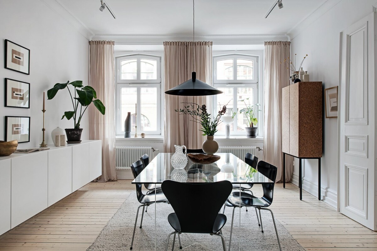 sillas de diseño scandinavian eatingroom scandinavian dining table scandinavian decor nordic diningroom muebles de diseño mesa nórdica mesa de diseño mesa de cristal mesa de comedor glass table tops glass dining table design glass table decoración de comedores contemporary style comedor nórdico comedor moderno 