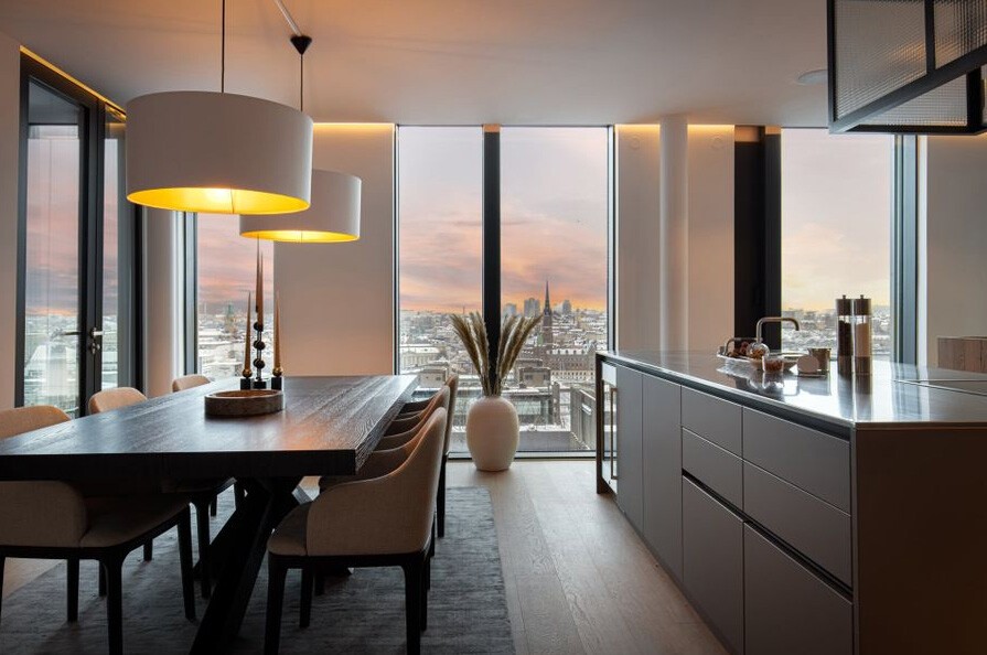 vivienda lujo estocolmo sweeden luxury duplex stockholm views scandinavian penthouse scandinavian luxury apartment penthouse interiors penthouse design nordic penthouse escaleras de áticos diseño terrazas aticos diseño dúplex diseño atico duplex decoración de dúplex atico sueco de lujo atico nórdico 