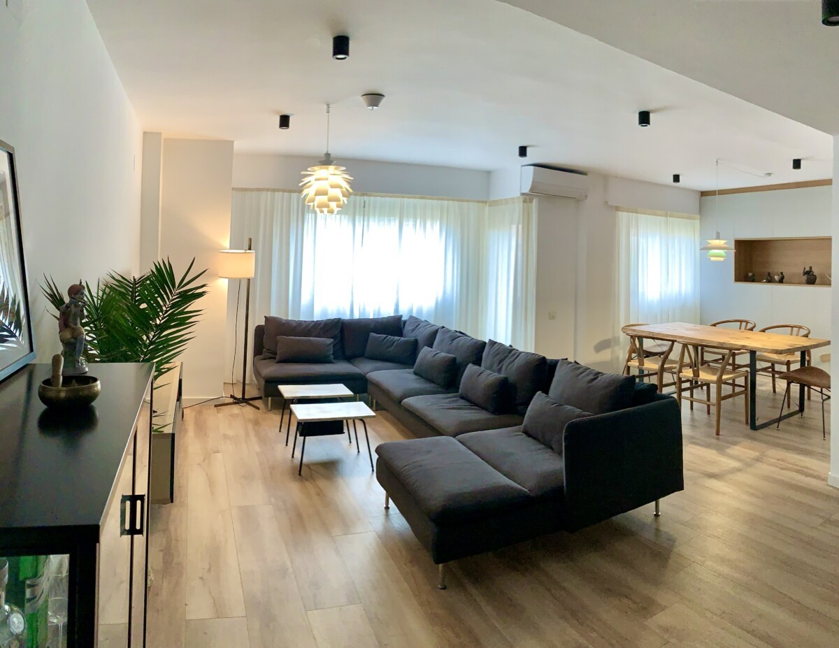 tirar paredes tiny apartment renovation scandinavian renovation renovacion piso oscuro reforma valencia estilo nórdico valencia de piso oscuro a apartamento moderno apartment reno 