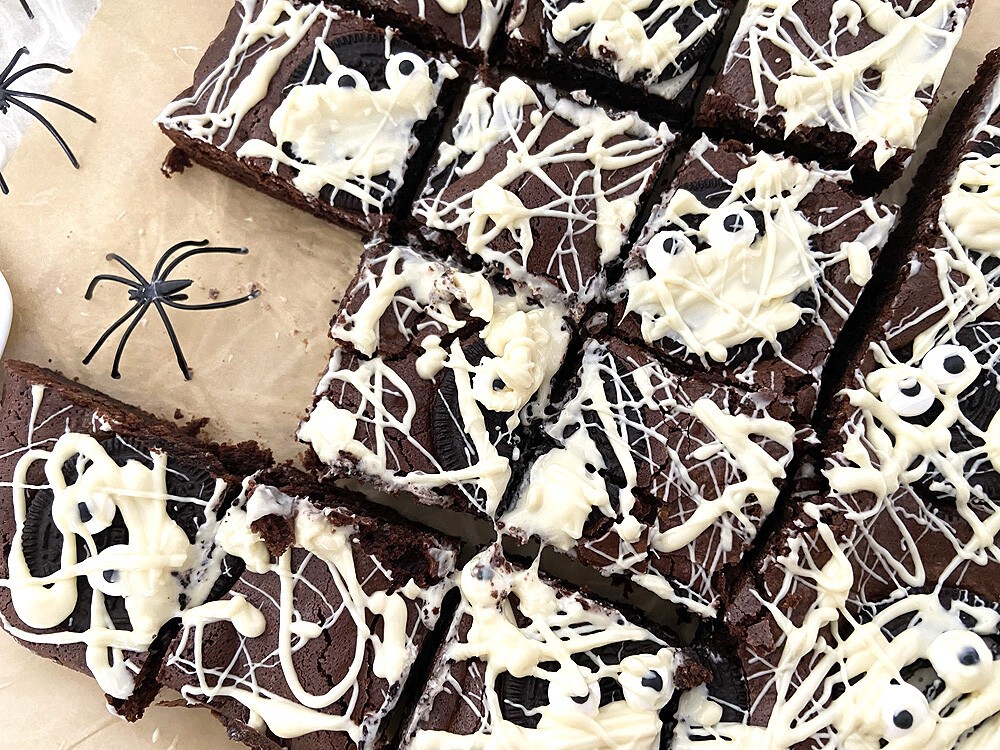 Halloween Oreo brownies