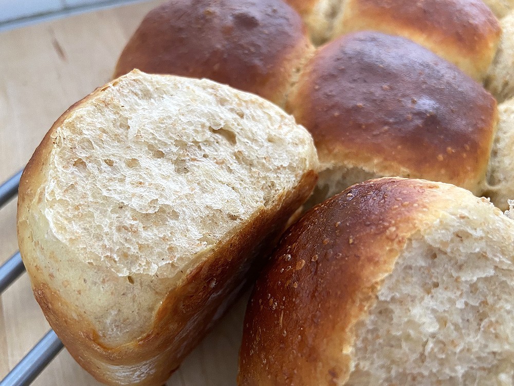 delikatissen Spelt Flour dinner rolls Spelt Flour bread Soft Dinner Rolls soft bread panecillo tierno casero pan tierno casero pan de leche pan de buttermilk home made bread fast bread easy bread buttermilk soft bread 