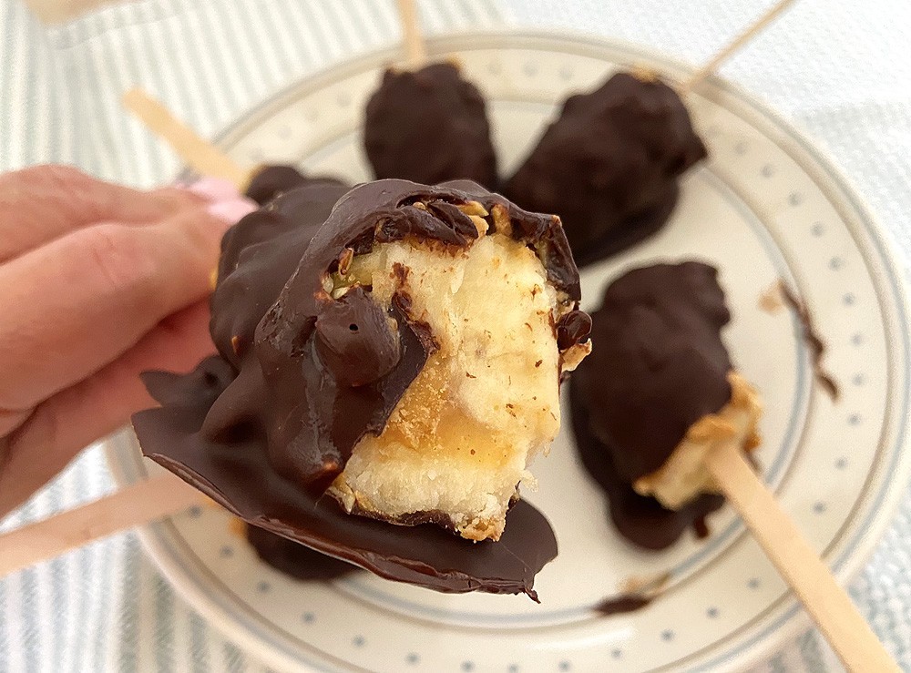 snickers helados peanut butter banana ice cream home made icecream helados de plátano helados de chocolate y cacahuete helados caseros frozen snickers banana frozen banana banana pops 