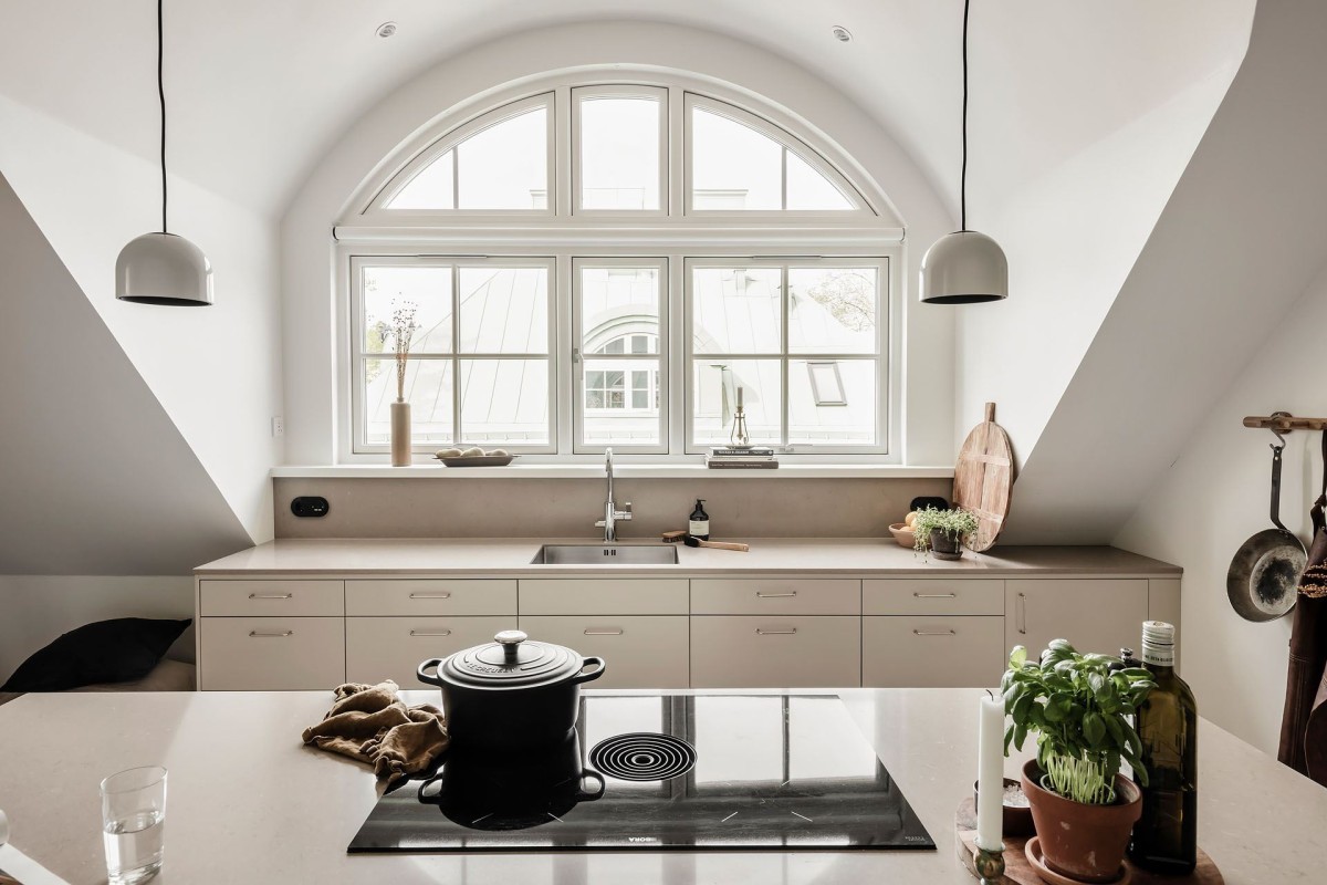 white scandi kitchen scandinavian kitchen nordic kitchen kitchen island gran cocina nórdica dreamy kitchen cocina escandinava cocina de pelicula cocina con isla cocina blanca 
