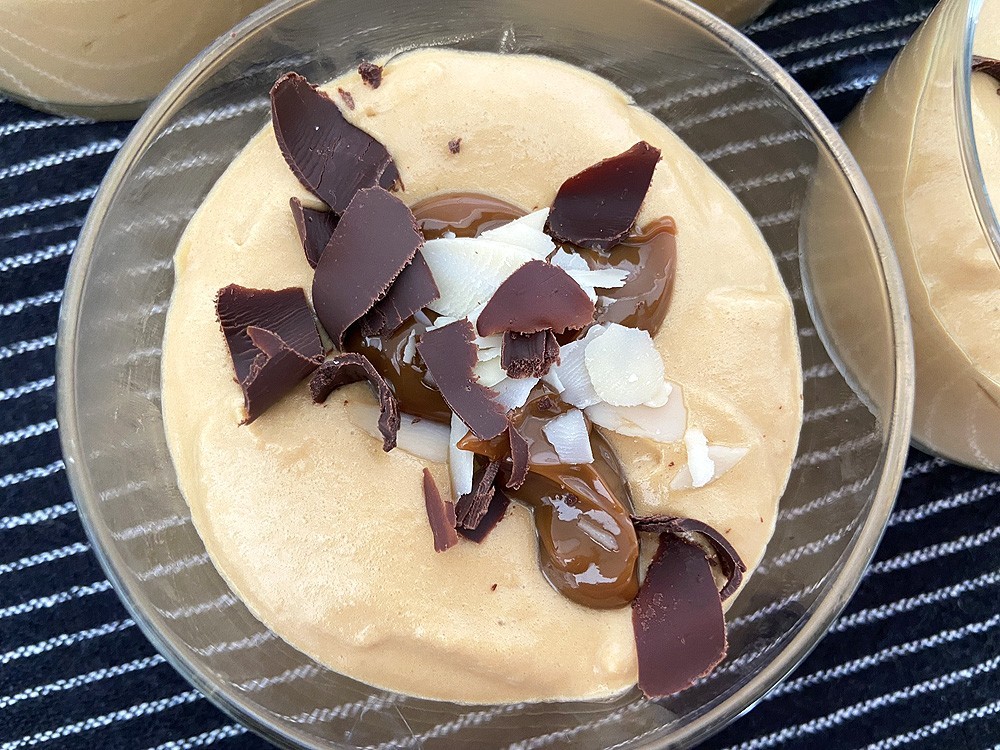 recetas delikatissen pudding de dulce de leche postres delikatissen postres de vasito postres cremoso mousse facil mousse de dulce de leche mousse 4 ingredientes dulce de leche dessert 
