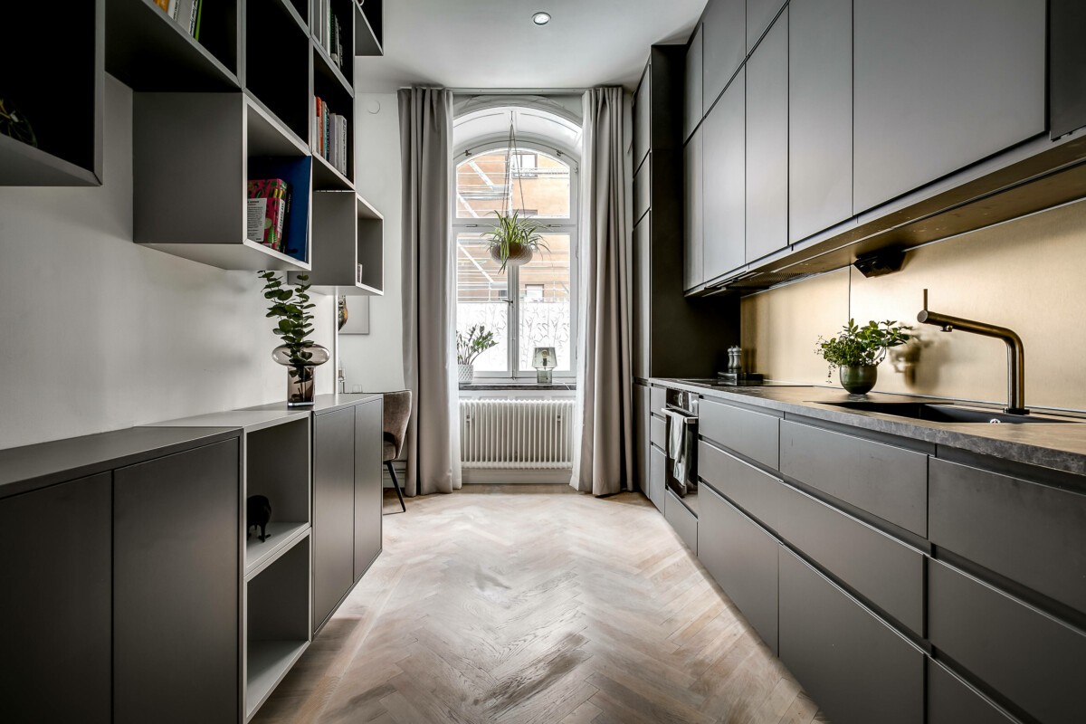 mini pisos con estilo mini apartment masculine decoration masculine decor estilo nórdico Decorating Tips for Guys decoración pisos pequeños decoración para chicos decoración oscura decoración masculina decoración de interiores 