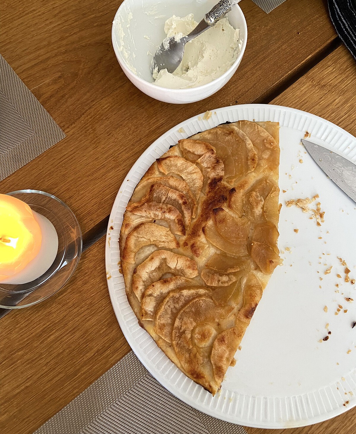 tarta gordon ramsay tarta de manzana fina recetas delikatissen postres delikatissen postre de manzana hojaldre de manzana easy apple danish crujiente de manzana apple tart apple dessert 
