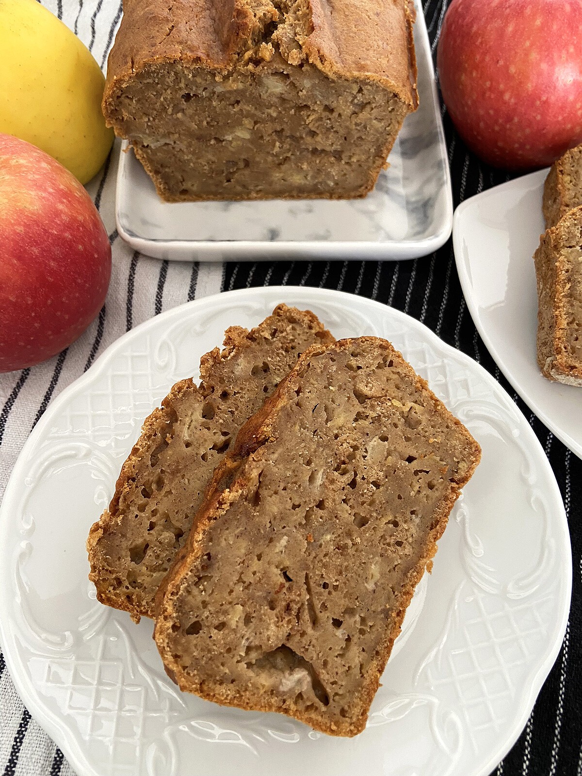 easy banana bread cinnamon cake bizcocho manzana bizcocho fit bizcocho fácil bizcocho de plátano bizcocho de frutas apple bread apple banana bread 