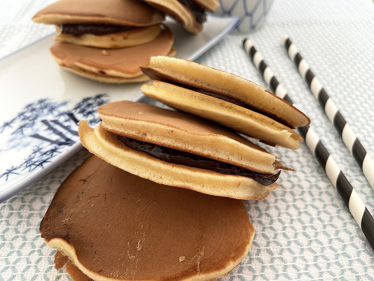 tortitas japonesas recetas delikatissen postres japoneses postres delikatissen Japanese pancake Japanese dorayaki Japanese dessert dorayakis delicious anko 
