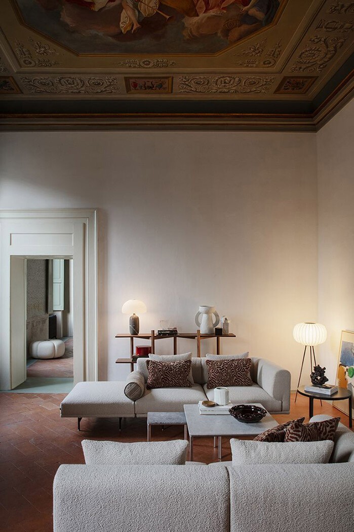 vipp scandinavian design Palacio Monti palacio italiano nordic style nordic design muebles minimalistas muebles de diseño minimalist furniture italian palace italian architecture estilo nórdico diseño nórdico diseño escandinavo designer furniture baroque architecture arquitectura italiana arquitectura barroca 