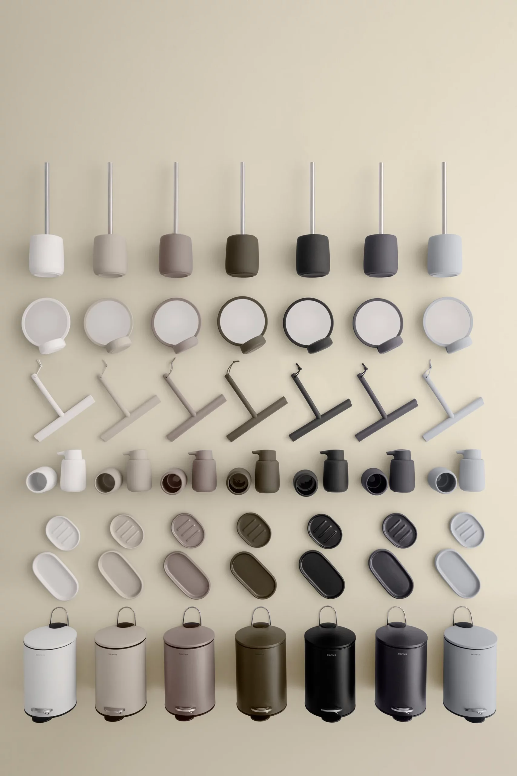 towel racks toalleros portacepillos limpiacristales ganchos estilismo de baños espejos Escobillas dispensadores de jabón decoración de baños cubos de pedal bandejas para el jabón artículos de baño accesorios de diseño accesorios de baño 
