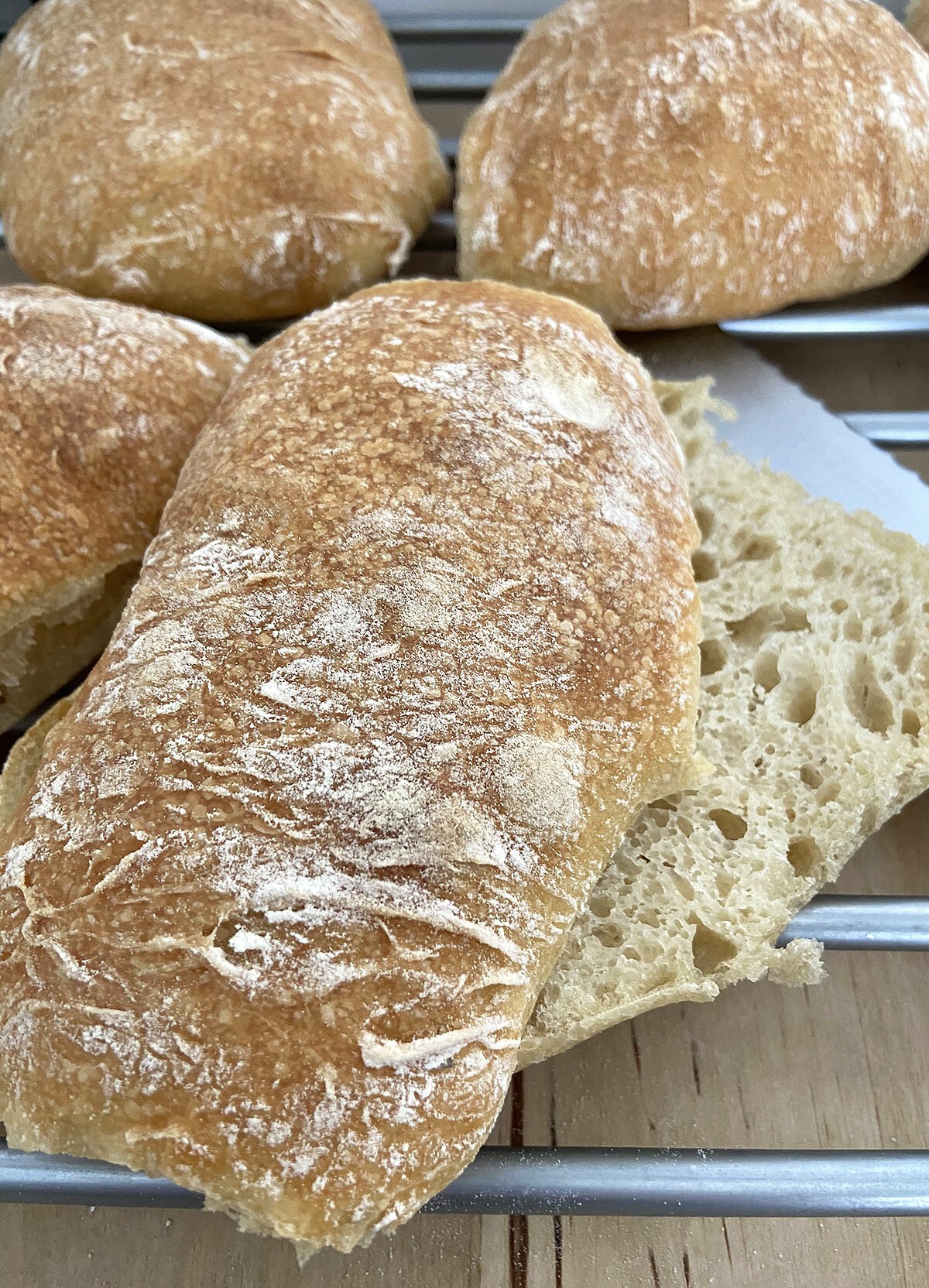 recetas delikatissen receta pan chapata panecillos de chapata pan chapata en casa pan casero home made bread hacer pan en casa como hacer pan ciabattas caseras ciabatta bread bread recipe baking bread 