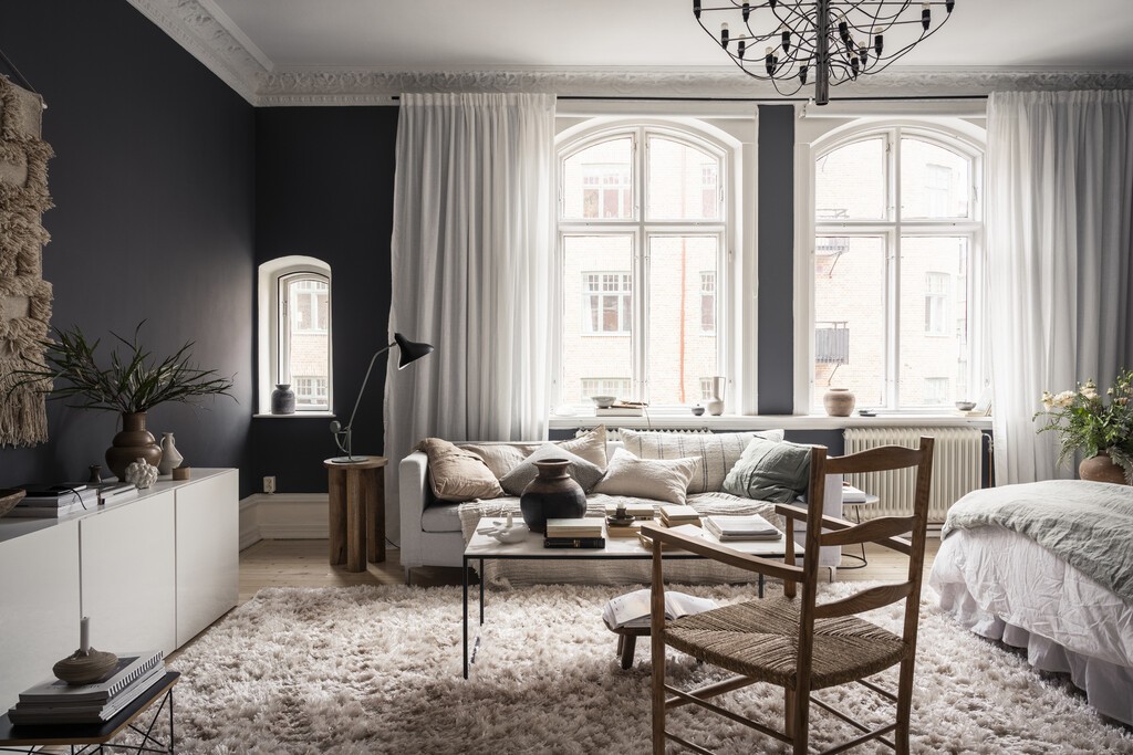 textiles dormitorio nórdico negro salón dormitorio decoración inspiración piso sueco pequeño decoración paredes negras decoración decoración pisos pequeños cocina negra 