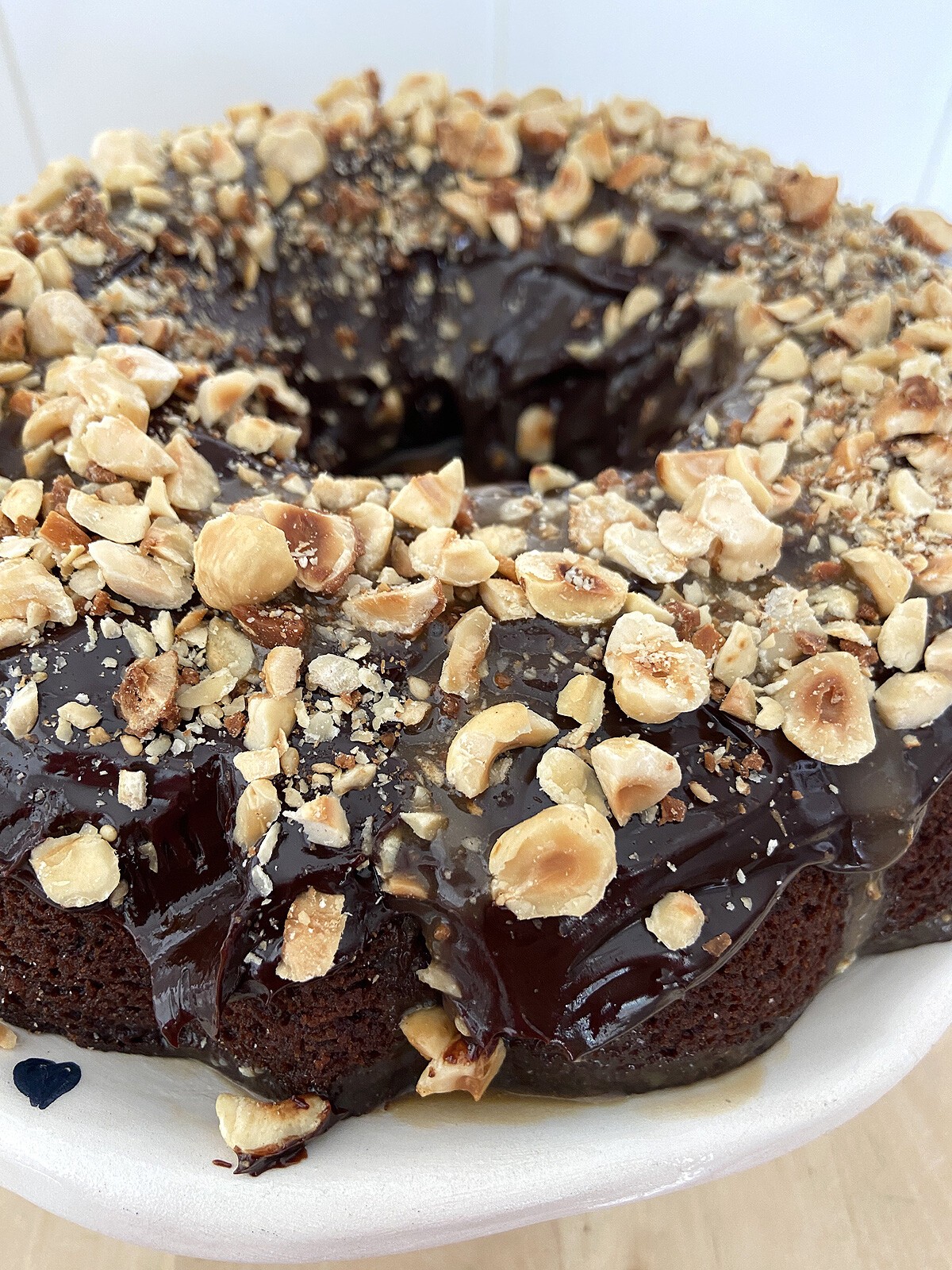recetas delikatissen postres delikatissen fudgy brownies Easy chocolate brownie cake cobertura de ganache de chocolate cobertura de chocolate chocolate sour cream pound cake caramelo salado brownie cake bizococho jugoso de chocolate fácil bizcocho denso de chocolate bizcocho brownie 