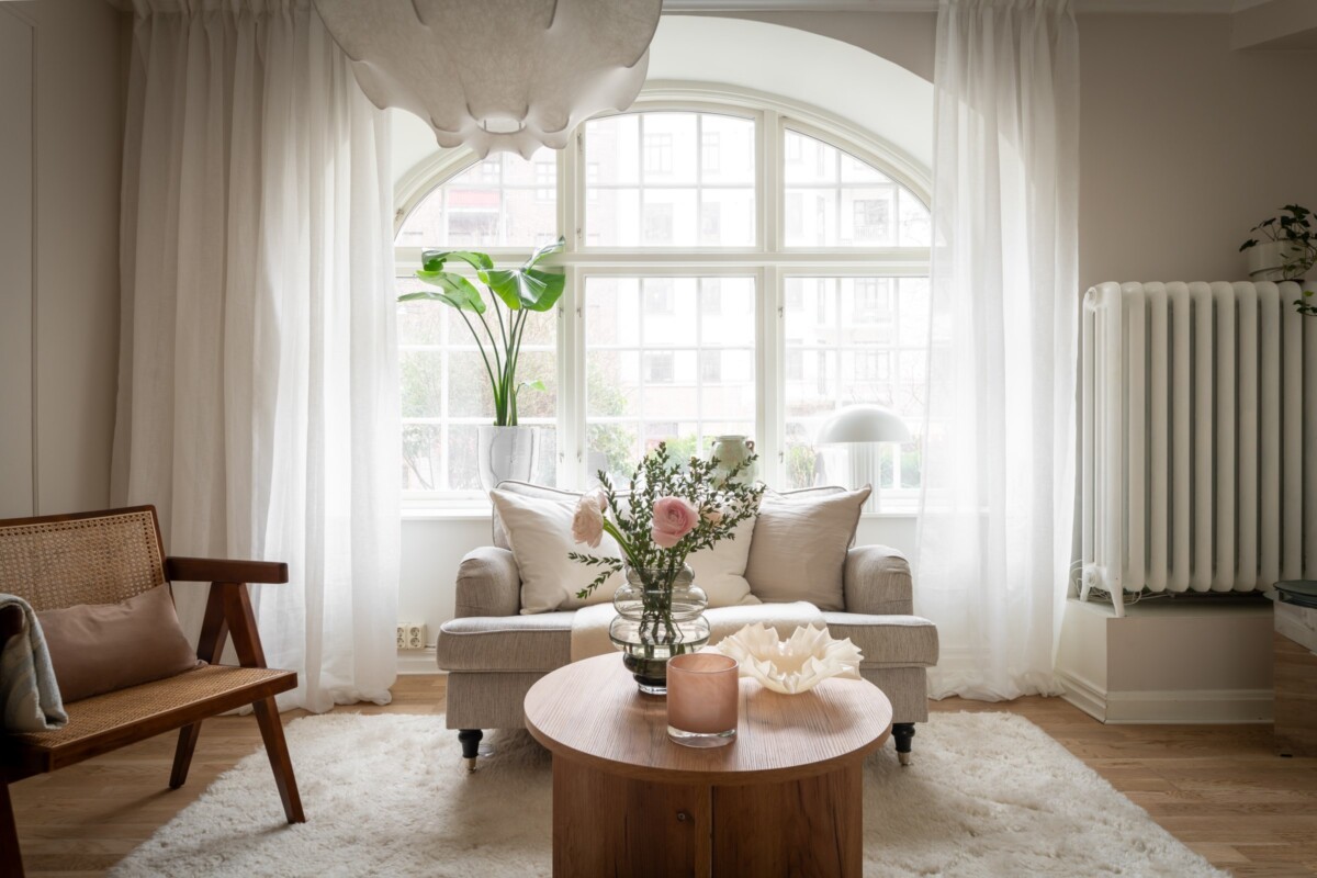 ventanas en arco ventanas clásicas ventanas arqueadas planta baja deco piso antiguo reformado grandes ventanales estilo nordico decoración nordica clásica decoración moderna arquitectura nordica 