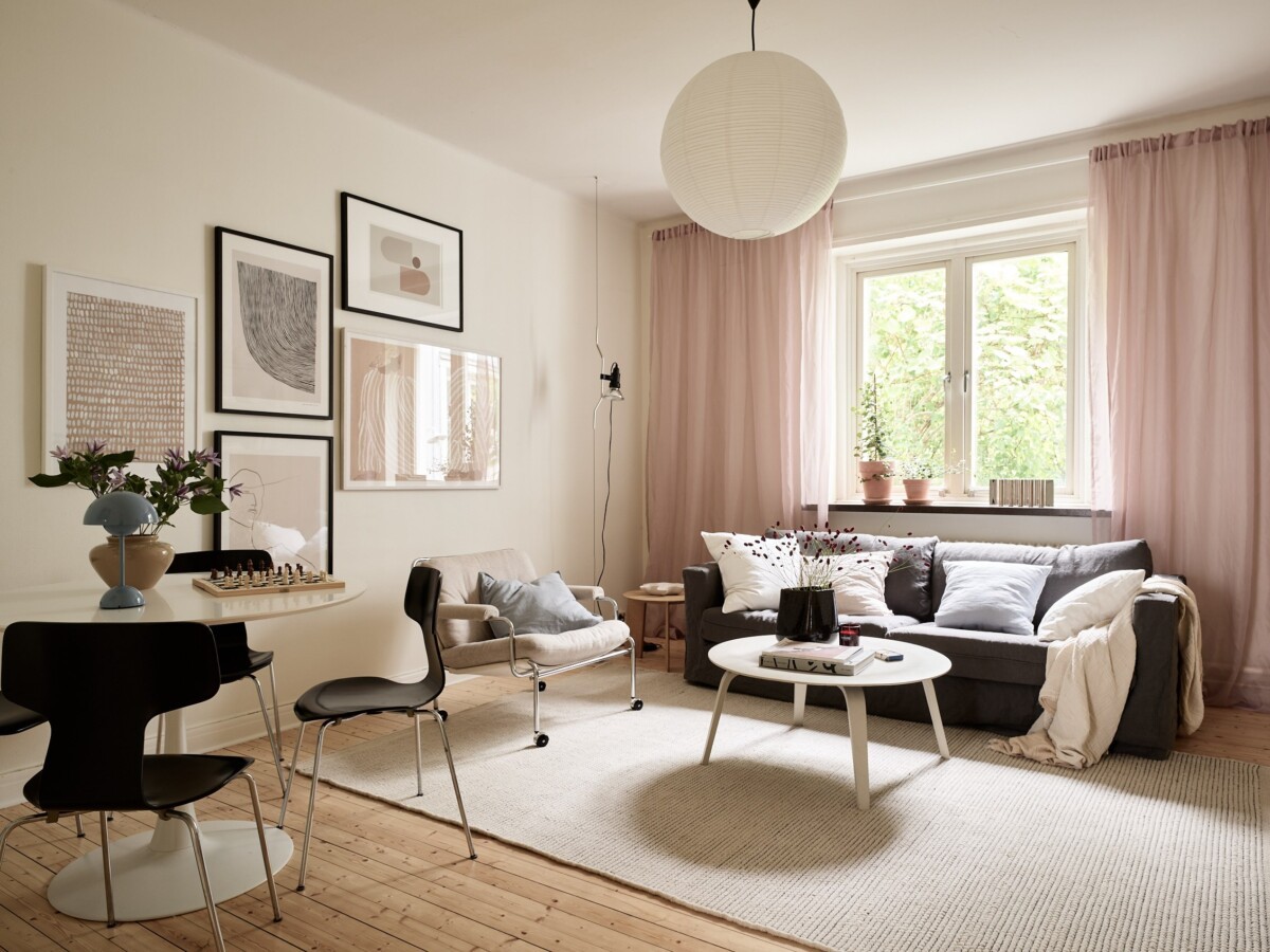 suelos de madera rosa viejo rosa empolvado pink decor minimalista ideas de decoración estilo nórdico diseño de interiores decoración de apartamentos pequeños colores suaves aprovechar espacios pequeños apartamento femenino 