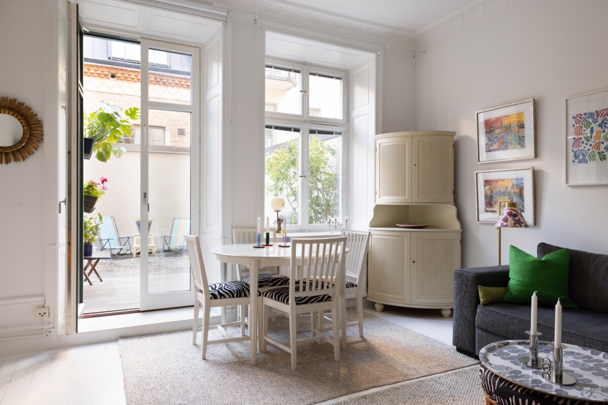 terraza suecia Rörstrandsgatan reforma planta abierta piso 33 m² piso Odenplan minipiso luz natural estudio Estocolmo apartamento 33 m² 33 metros cuadrados 