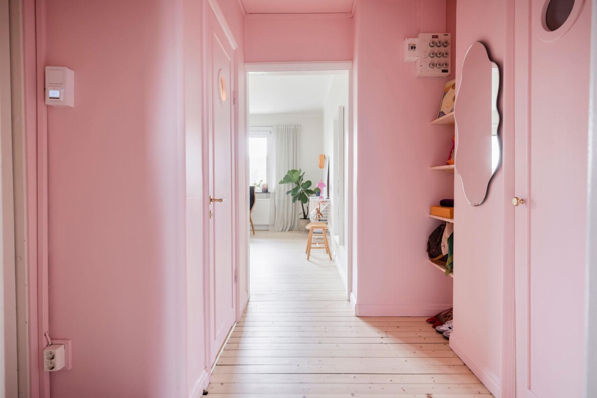vivienda pequeña rosa en decoración interiorismo gotemburgo estilo nórdico diseño de interiores delikatissen decoración nórdica decoración con rosa colores nórdicos apartamento sueco 